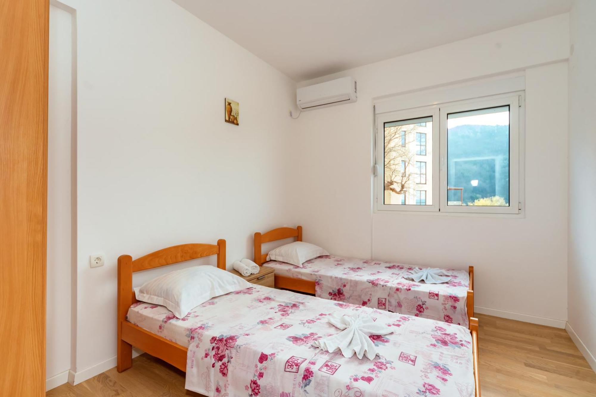 Apartments Bel&Rus Hestia Budua Esterno foto