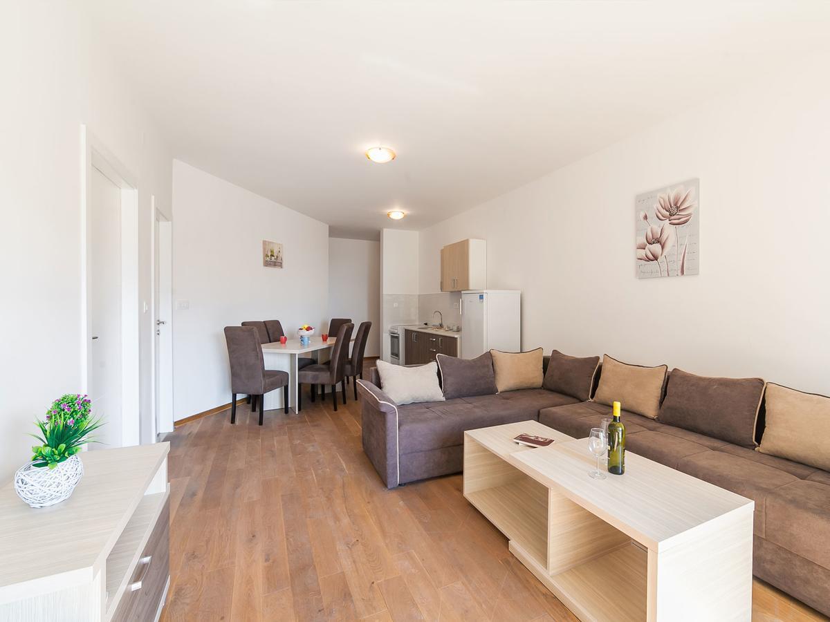 Apartments Bel&Rus Hestia Budua Esterno foto